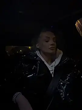 BOO D online show from 21, 12, 2025