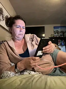 petalsexy online show from 13, 10, 2025