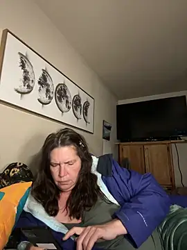 petalsexy online show from 17, 12, 2025