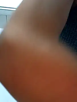 cicinha3657 online show from 5, 4, 2026