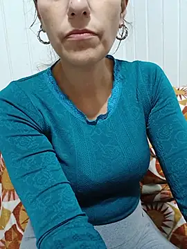 Snapshot of cicinha3657 chatting on 21, 5, 2026 cicinha3657 online show from 21, 5, 2026