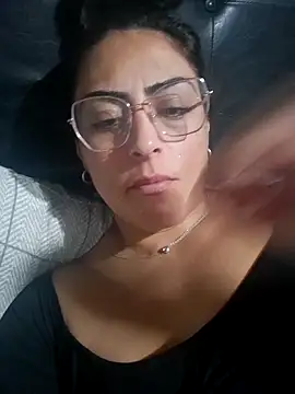 Snapshot of Nella_09 chatting on 18, 9, 2025 Nella 09 online show from 18, 9, 2025