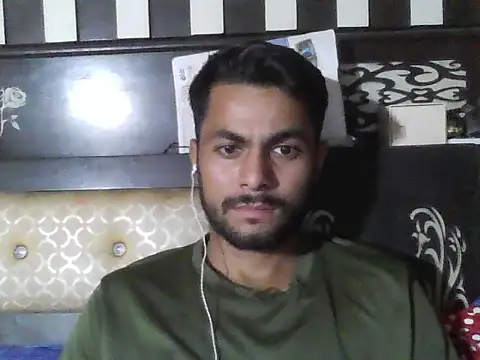 ursdreamperson online show from 6, 11, 2025