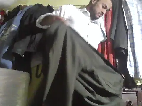 ursdreamperson online show from 4, 12, 2025