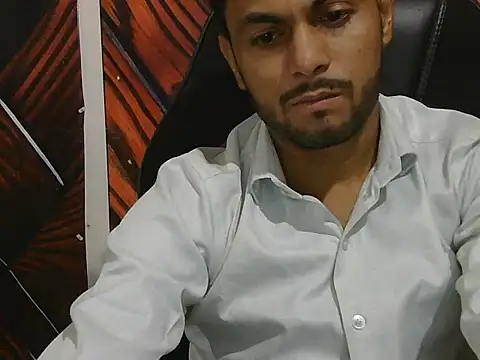 ursdreamperson online show from 4, 5, 2026