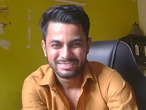 ursdreamperson online show from 22, 6, 2026
