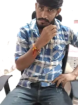 Snapshot of krishjaat43 chatting on 26, 9, 2025 krishjaat43 online show from 26, 9, 2025