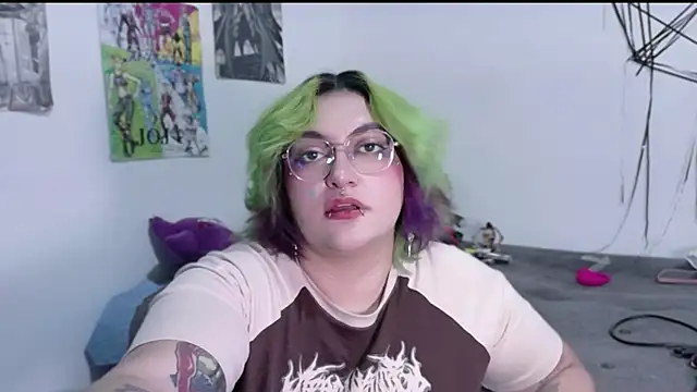 Snapshot of XxGreenGoodxX chatting on 16, 4, 2026 XxGreenGoodxX online show from 16, 4, 2026
