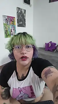 Snapshot of XxGreenGoodxX chatting on 6, 5, 2026 XxGreenGoodxX online show from 6, 5, 2026