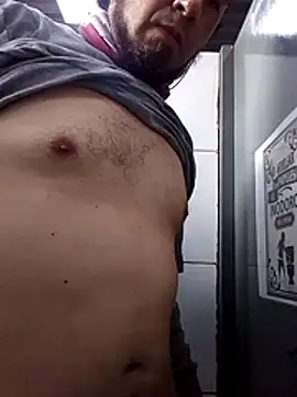 Snapshot of Lujor chatting on 6, 2, 2026 Lujor online show from 6, 2, 2026