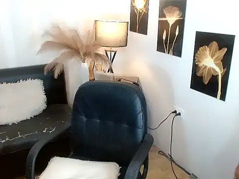The Fucking Dolls online show from 16, 5, 2026