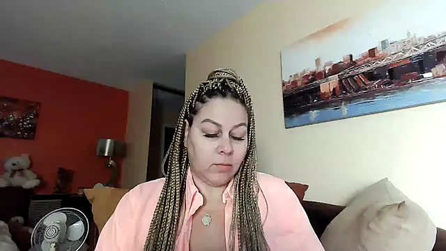 Snapshot of number1slut chatting on 16, 12, 2024 number1slut online show from 16, 12, 2024