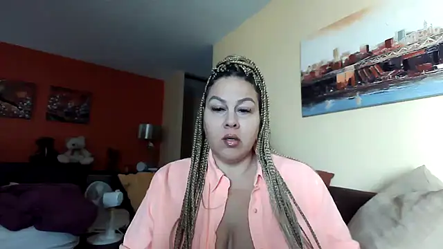 Snapshot of number1slut chatting on 18, 12, 2024 number1slut online show from 18, 12, 2024