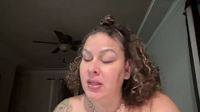 Snapshot of number1slut chatting on 23, 10, 2025 number1slut online show from 23, 10, 2025