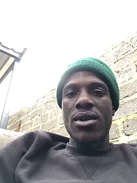 cuminsidebby online show from 8, 11, 2025