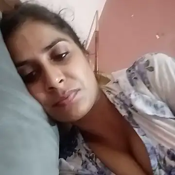 tamanna-hot online show from 21, 10, 2025