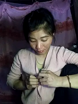 Snapshot of Phuongphuongg chatting on 11, 9, 2025 Phuongphuongg online show from 11, 9, 2025