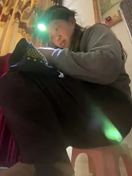 Snapshot of Nhung584 chatting on 1, 2, 2026 Nhung584 online show from 1, 2, 2026