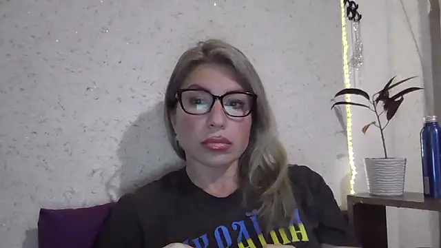 fox red lady7 online show from 9, 1, 2026