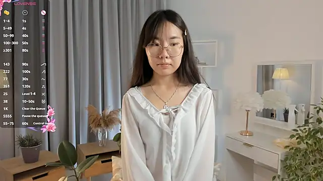 UdelaDodson online show from 14, 9, 2025