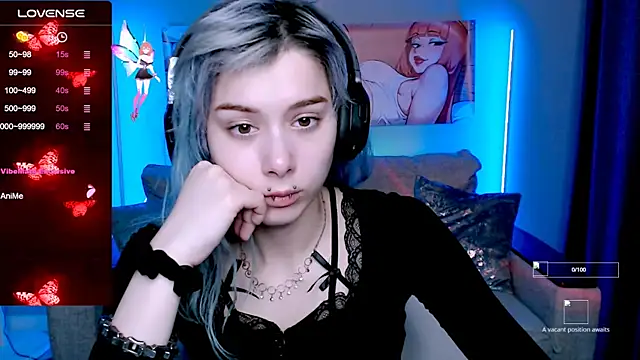 Snapshot of SophieAsh chatting on 16, 10, 2025 SophieAsh online show from 16, 10, 2025