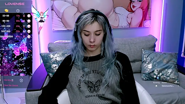 Snapshot of SophieAsh chatting on 18, 10, 2025 SophieAsh online show from 18, 10, 2025