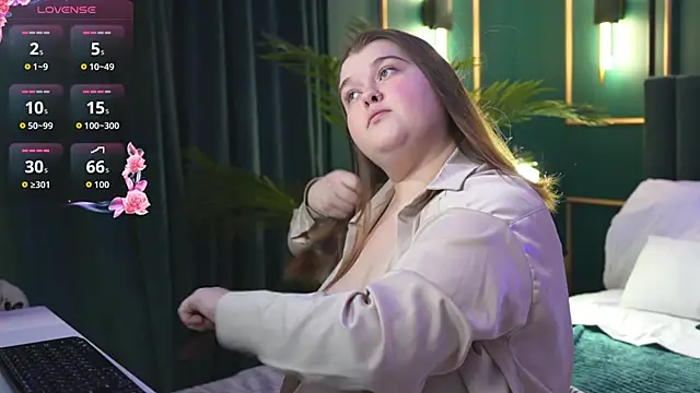 Mia Ray online show from 28, 11, 2025