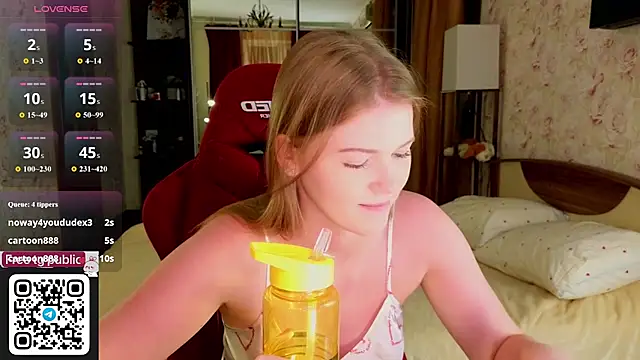 Snapshot of Jenny_Skinner20 chatting on 21, 7, 2026 Jenny Skinner20 online show from 21, 7, 2026
