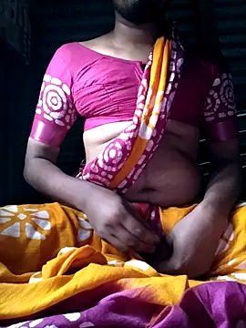 Snapshot of Rohit4500 chatting on 13, 10, 2025 Rohit4500 online show from 13, 10, 2025