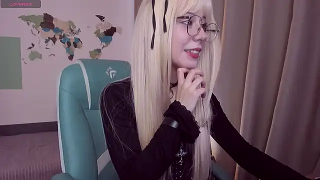 meomeee online show from 22, 4, 2026