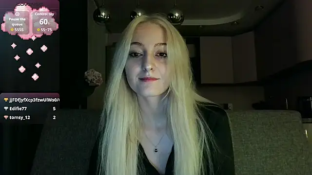 white liillyy online show from 20, 9, 2025