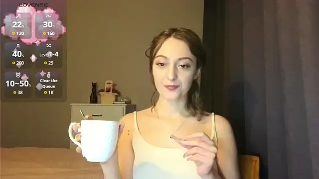 white liillyy online show from 19, 12, 2025