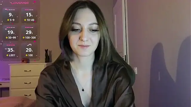 white liillyy online show from 25, 5, 2026