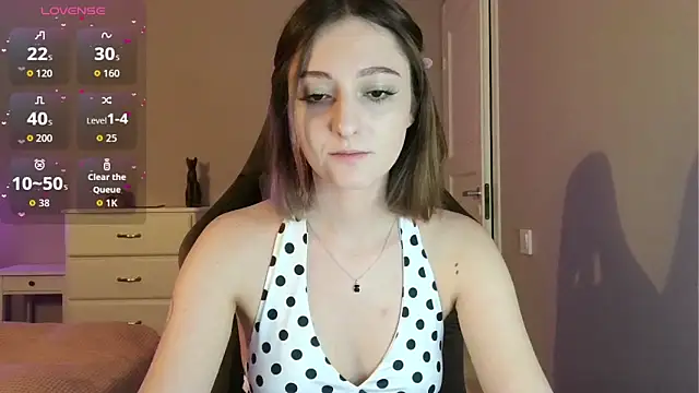 white liillyy online show from 16, 6, 2026