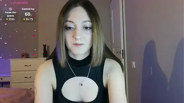 white liillyy online show from 19, 6, 2026