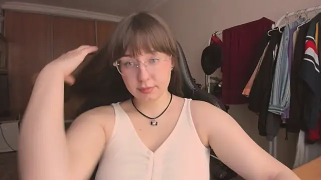 Snapshot of just_fucked777 chatting on 25, 5, 2026 just fucked777 online show from 25, 5, 2026