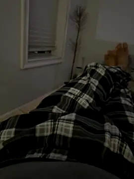 Snapshot of tashaninlife chatting on 13, 11, 2025 tashaninlife online show from 13, 11, 2025