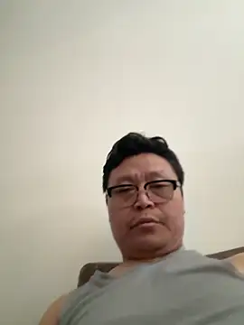 Snapshot of tashaninlife chatting on 13, 11, 2025 tashaninlife online show from 13, 11, 2025