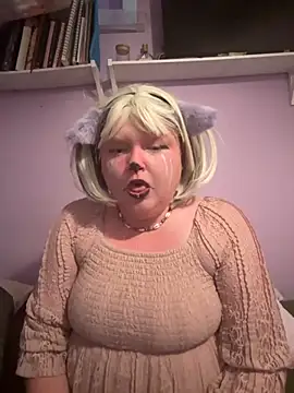 KadiSparkle online show from 1, 11, 2025