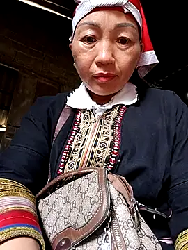 Exembin online show from 15, 10, 2025