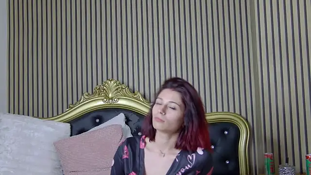 LunaHart online show from 2, 10, 2025