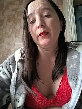 EvelinCutex online show from 4, 3, 2026