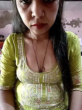 Paakhi-Singh online show from 22, 12, 2025