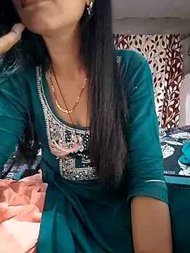 Snapshot of Paakhi-Singh chatting on 24, 4, 2026 Paakhi-Singh online show from 24, 4, 2026