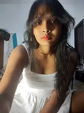 RAYI Queen 2 online show from 17, 10, 2025