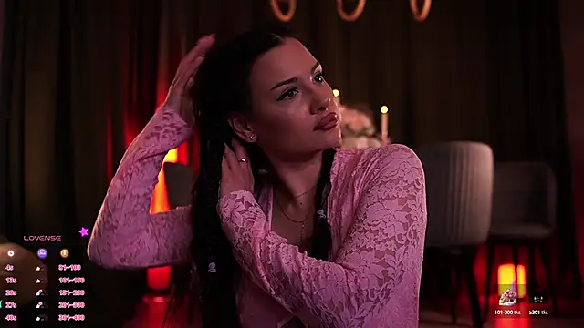 Snapshot of MaryHols chatting on 29, 9, 2025 MaryHols online show from 29, 9, 2025