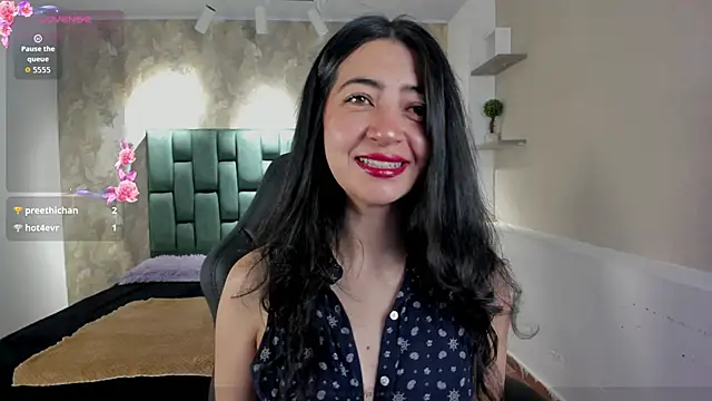 Snapshot of Saya_Amaretto1 chatting on 5, 1, 2026 Saya Amaretto1 online show from 5, 1, 2026