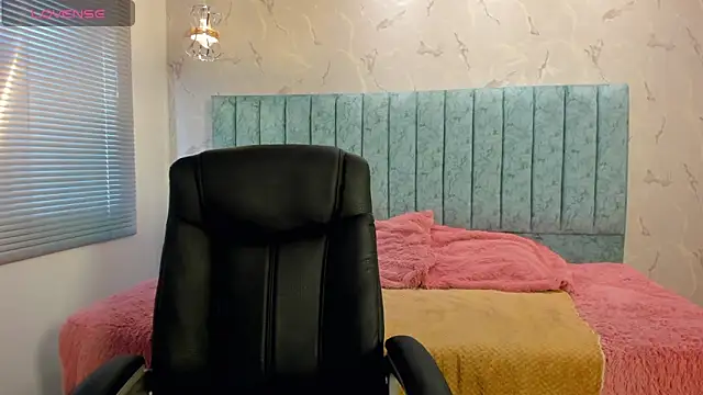 Snapshot of Saya_Amaretto1 chatting on 1, 2, 2026 Saya Amaretto1 online show from 1, 2, 2026