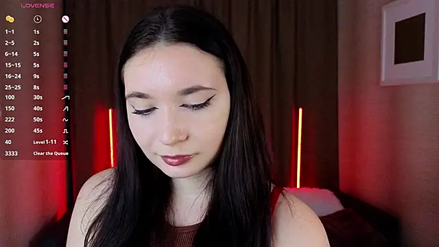 cute club online show from 14, 12, 2025