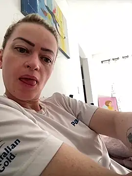 Snapshot of Alerquinasc chatting on 5, 10, 2025 Alerquinasc online show from 5, 10, 2025